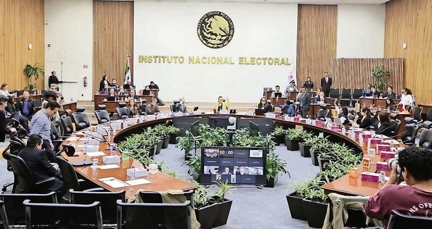 INE perdona 33 mdp en multas a partidos; les rebaja sanción de 65 a 32 mdp