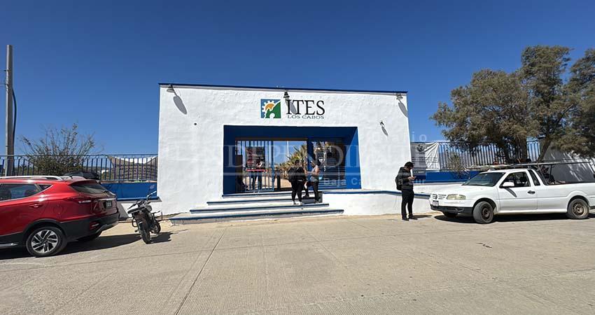 Factor económico, principal motivo de la deserción escolar universitaria: ITES Los Cabos