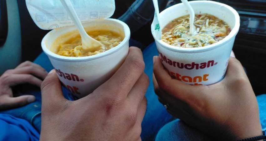 Alto consumo de sopas instantáneas al día, pese a riesgos