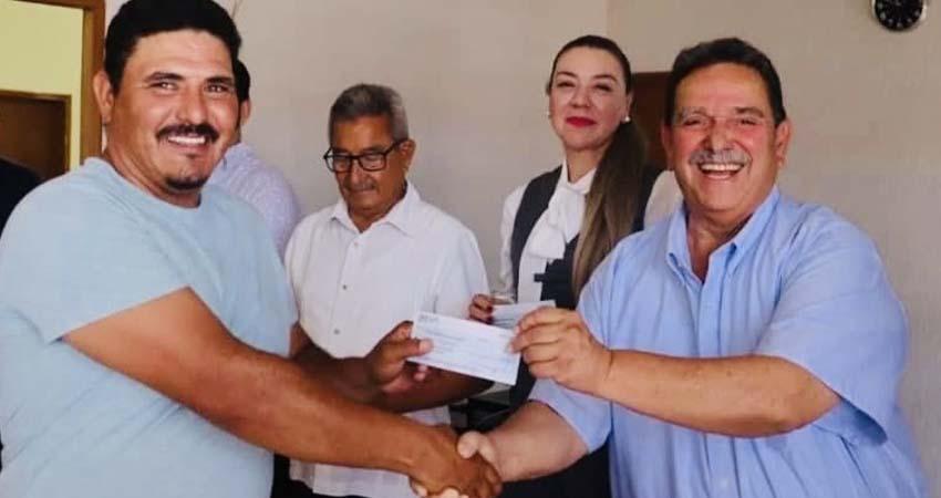 Apoya el Gobierno estatal a pequeños negocios de los cinco municipios Apoya el Gobierno estatal a pequeños negocios de los cinco municipios