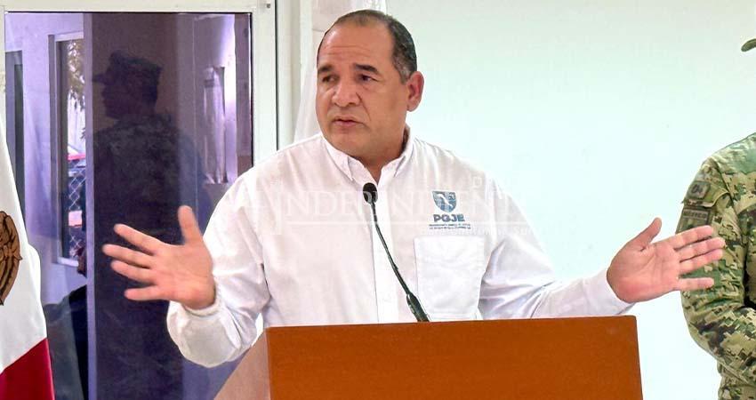 Unidades móviles gobierno estatal fueron utilizadas para colocar “narcomantas” Unidades móviles gobierno estatal fueron utilizadas para colocar “narcomantas”