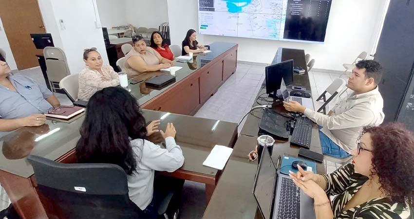Capacita OOMSAPAS La Paz a jefes de sector en el uso del Call Center y nuevos sistemas informáticos Capacita OOMSAPAS La Paz a jefes de sector en el uso del Call Center y nuevos sistemas informáticos