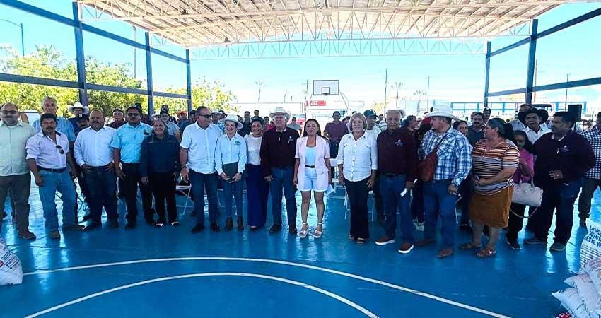 Encabeza SEPADA la entrega de cartas de notificación de apoyos en beneficio del sector primario de Loreto Encabeza SEPADA la entrega de cartas de notificación de apoyos en beneficio del sector primario de Loreto
