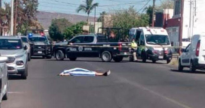 Asesinan a un hombre en el centro de La Paz Asesinan a un hombre en el centro de La Paz