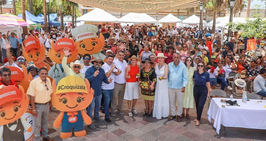 Reconoce Milena Quiroga a la comunidad de Todos Santos por mantener sus tradiciones con el Festival del Mango Reconoce Milena Quiroga a la comunidad de Todos Santos por mantener sus tradiciones con el Festival del Mango