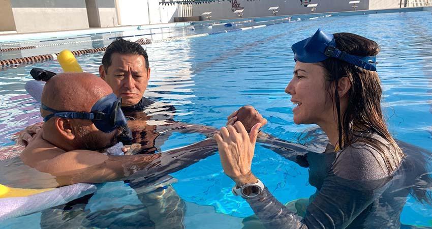 La Paz vive una jornada histórica de apnea inclusiva con la campeona mundial Estrella Navarro La Paz vive una jornada histórica de apnea inclusiva con la campeona mundial Estrella Navarro