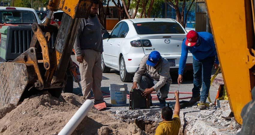 OOMSAPAS La Paz continúa trabajando para mejorar el suministro de agua OOMSAPAS La Paz continúa trabajando para mejorar el suministro de agua