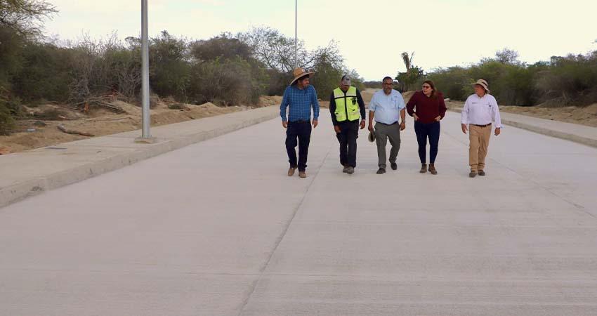 Avanza al 65% la pavimentación con concreto hidráulico de la calle El Ancón en Los Barriles Avanza al 65% la pavimentación con concreto hidráulico de la calle El Ancón en Los Barriles