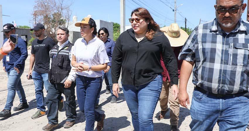 Recorre Milena Quiroga zonas afectadas por lluvias y supervisa trabajos de limpieza y rehabilitación Recorre Milena Quiroga zonas afectadas por lluvias y supervisa trabajos de limpieza y rehabilitación