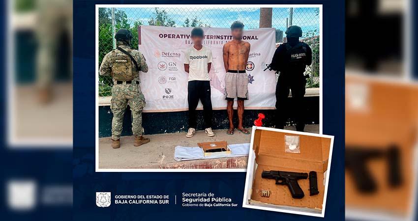 Operativo en Loreto permite el aseguramiento de arma de fuego y dos detenidos Operativo en Loreto permite el aseguramiento de arma de fuego y dos detenidos