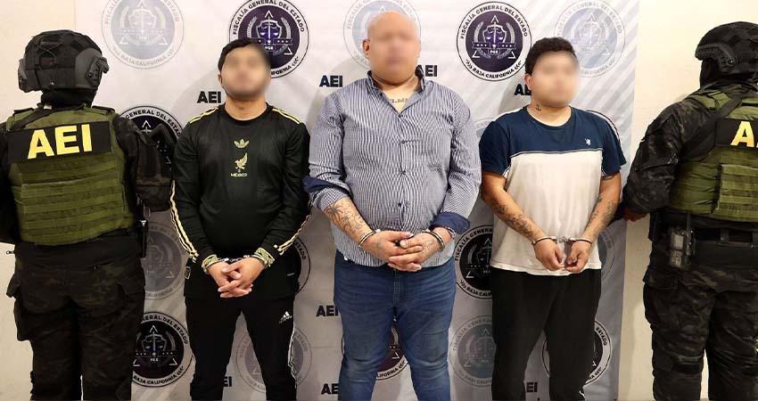 Capturan a banda que hacía rituales satánicos con sus víctimas en Baja California Capturan a banda que hacía rituales satánicos con sus víctimas en Baja California