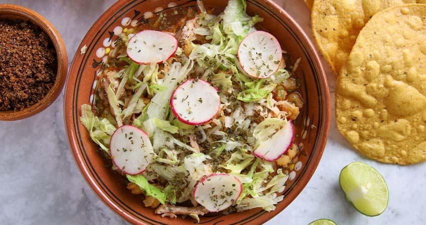 Festejos patrios: Hasta 5 kilos de sobrepeso y 6 mil pesos por cena familiar Festejos patrios: Hasta 5 kilos de sobrepeso y 6 mil pesos por cena familiar