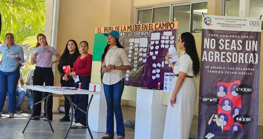 Reflexionan en la UABCS sobre el papel de la mujer en el campo