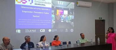 Clausura Ayuntamiento de La Paz curso Formación de Líderes Emprendedores en El Pescadero