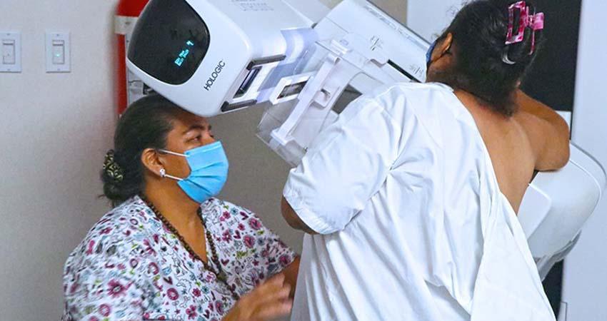 Salud Estatal refuerza la campaña de mastografías gratuitas dirigidas a mujeres de 40 a 69 años
