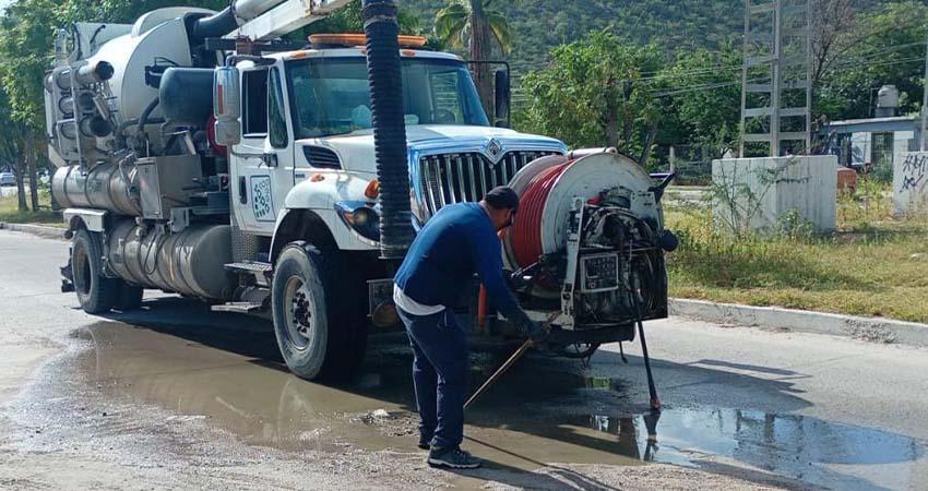 OOMSAPAS La Paz informa cumplimiento del 98% en el suministro de agua potable