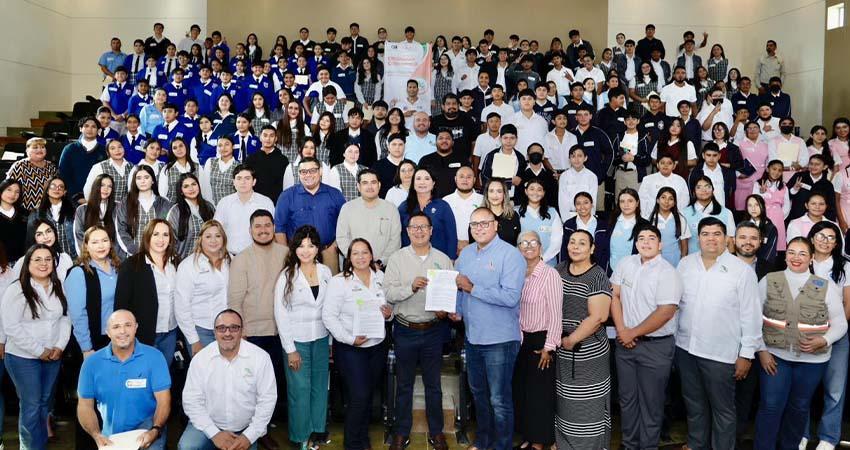 CECyTE BCS consolida convenios con cooperativas pesqueras en la zona norte del estado