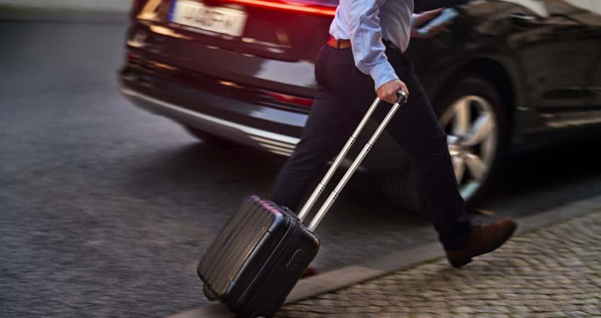 Uber ya puede operar en Aeropuertos de todo el país Uber ya puede operar en Aeropuertos de todo el país