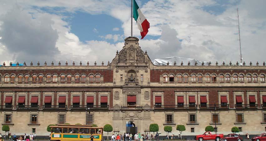 Disminuye la confianza en el gobierno; pierde casi 5 puntos Disminuye la confianza en el gobierno; pierde casi 5 puntos