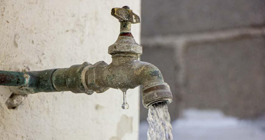 OOMSAPAS La Paz informa cumplimiento del 92% en el suministro de agua potable