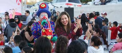 Festeja Milena Quiroga gran posada navideña con más de 400 personas en el Canalecón
