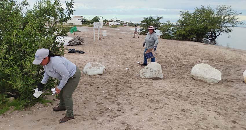 Recolectan más de 6 toneladas de residuos en playas de La Paz