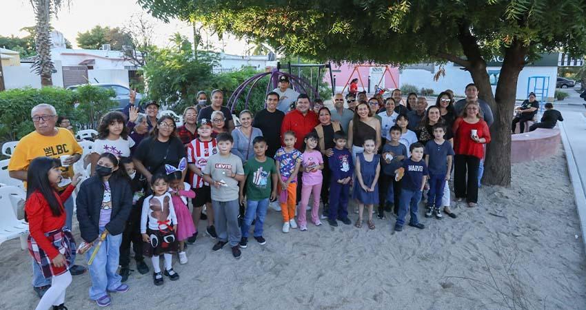 Inaugura Milena Quiroga rehabilitación del parque Pera en Indeco