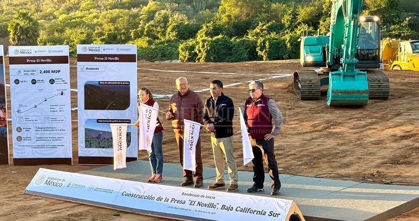 Dan banderazo de inicio a la construcción de presa 'El Novillo' en La Paz; invertirán 2 mil 400 mdp