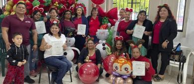 Más de 20 mil personas se capacitaron en los Centros de Desarrollo Comunitario del DIF La Paz