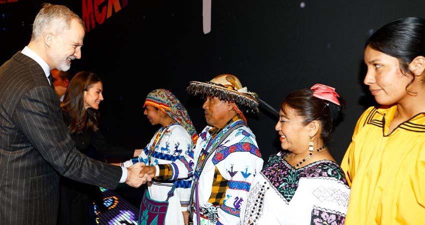 Reyes de España se reúnen con pueblos originarios de México en Fitur 2026; “es un símbolo”, dice Sheinbaum