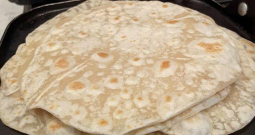 Convocan al concurso de elaboración de tortillas de harina hechas a mano en Santiago