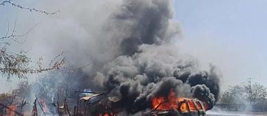 Incendio en Villa de La Paz deja 16 animales muertos y un vehículo calcinado; descartan hecho delictivo