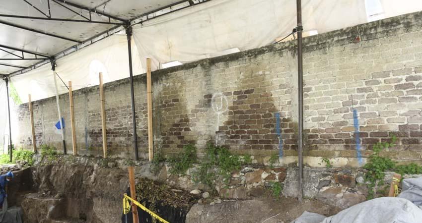 México registra más de 4 mil 500 fosas clandestinas y no tiene datos claros de fosas comunes     2