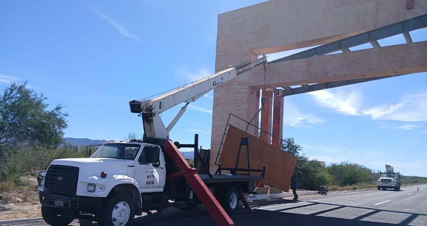 Arranca la rehabilitación de la cubierta de la puerta turística de La Paz