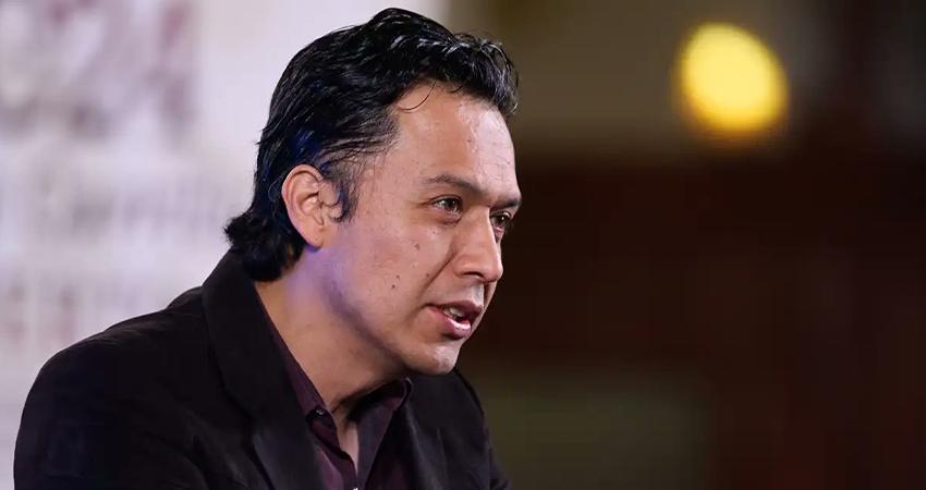 Sheinbaum pide diálogo en caso de funcionario de la SEP atrincherado, Marx Arriaga