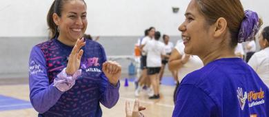 Alcaldesa de La Paz se suma a mujeres en la Clase Nacional de Defensa Personal por el 8M