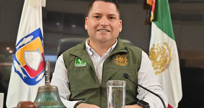Anuncia diputado Erick Iván Agundez publicación del libro Resiliencia