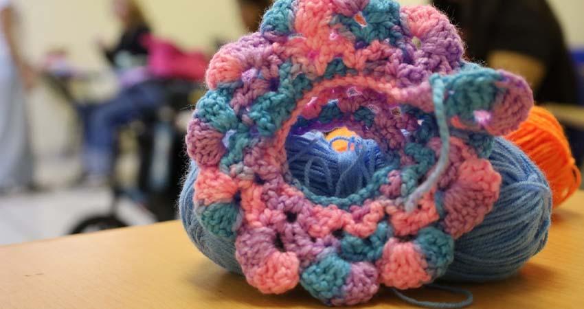 UABCS lleva a cabo “Tejetón de la inclusión” para visibilizar la sordoceguera