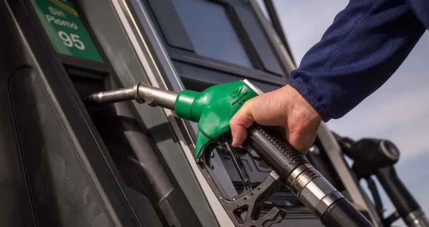 El subsidio a gasolina y diésel durará hasta que termine la guerra en Irán: Hacienda