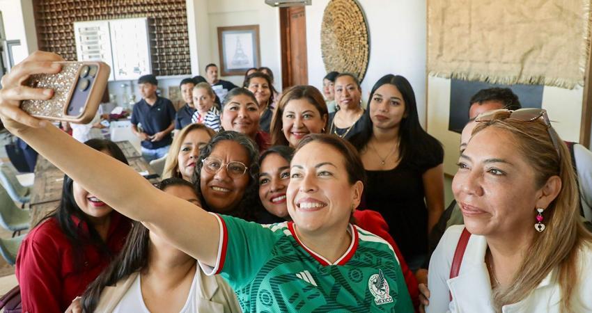 Se reúne Milena Quiroga con la estructura de Morena en Los Cabos