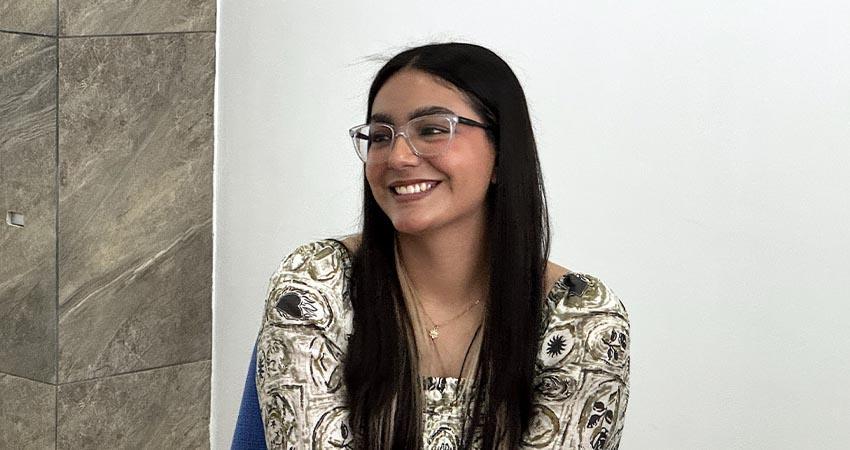 Vanessa Caballero gana concurso "Paceño por un día" de la campaña "Yo Amo La Paz"