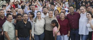 Milena Quiroga recorre todos los distritos de Los Cabos para reconocer a las madres
