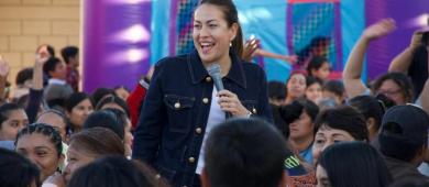 Entre muestras de apoyo, recibe el Valle del Vizcaino recibe a Milena Quiroga