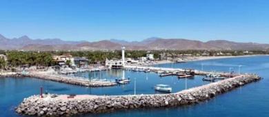 Habrá cambios en decreto de Puerto de Altura en Loreto; no ingresarán embarcaciones de gran calado, asegura Víctor Castro