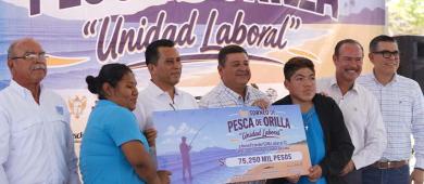 Entrega XVII Legislatura fondos recaudados de torneo de pesca