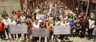 En La Paz sí cuidamos y reconocemos a las mujeres; Milena Quiroga entregó apoyos económicos a 280 madres cuidadoras
