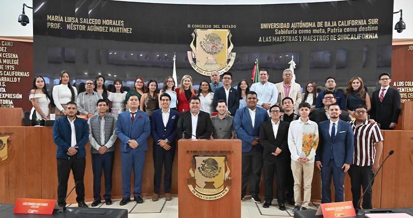 Inicia Incubadora de Legisladores 2026 “Voces del futuro”