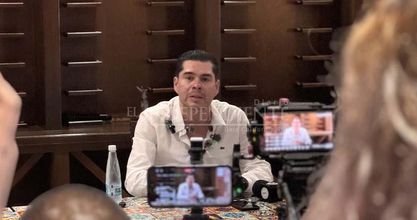 Carlos Beltrán deja Oficialía Mayor de Los Cabos; nombran encargado de despacho