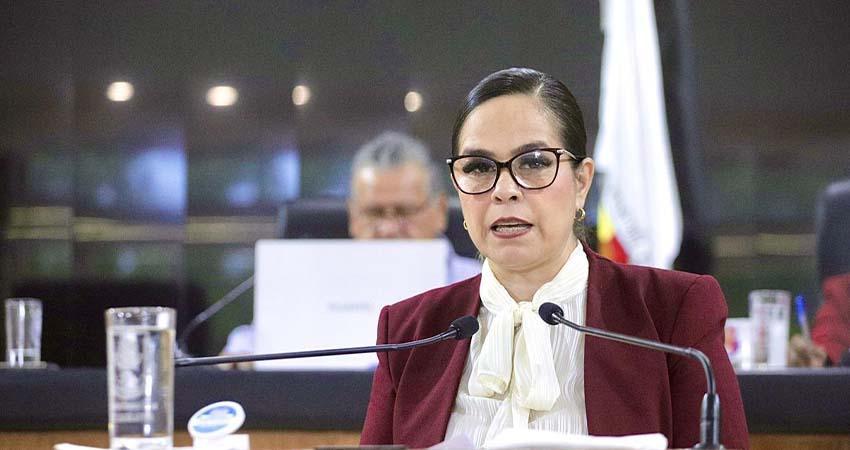 Plantea la diputada Gaby Montoya que familias no se queden sin agua por falta de pago