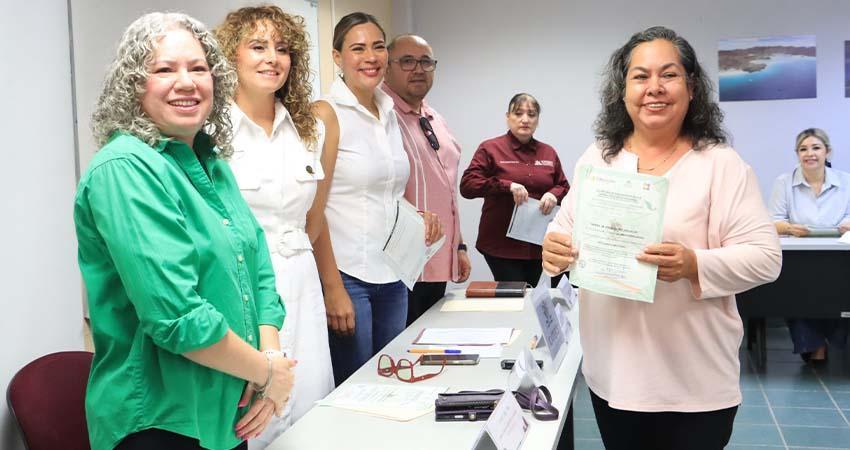 UABCS e ICATEBCS fortalecen competencias socioemocionales y de liderazgo en comunidad universitaria